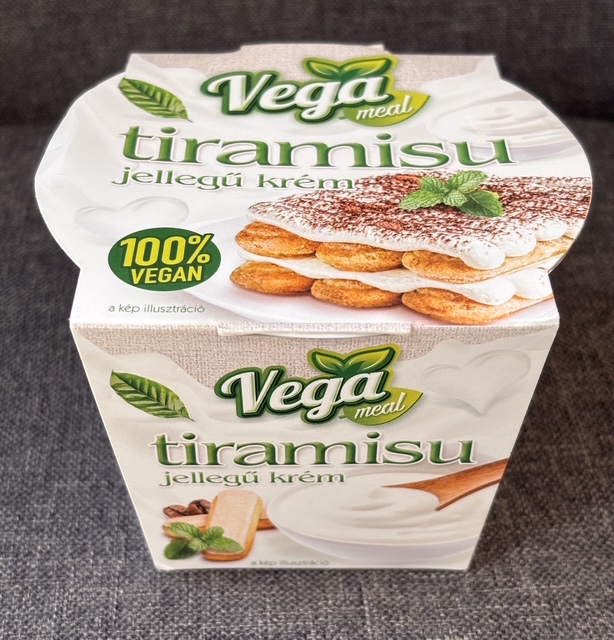 Vega Meal — cremă vegan, tip tiramisu