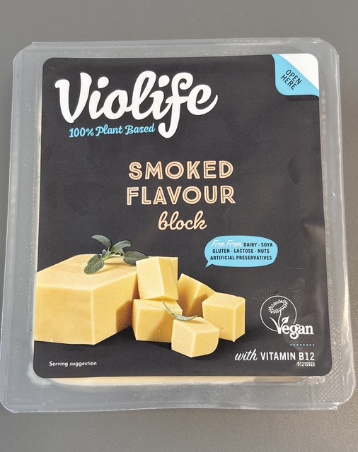 Violife — bloc, aromă afumată (Smoked)